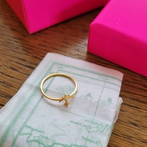 JetSetCandy airplane ring NWT